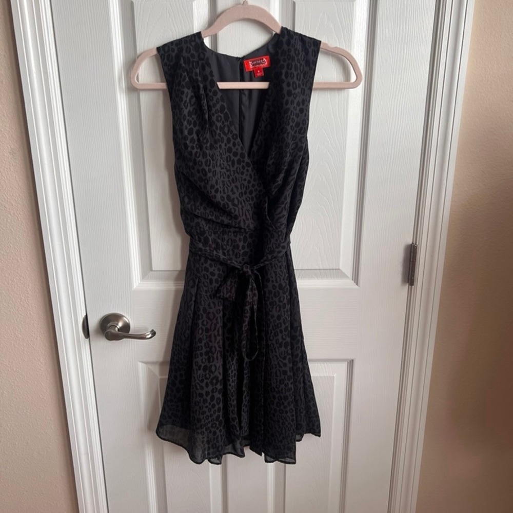 Kirna Zabete at Target‎ Animal Print Sleeveless Faux Wrap Dress Size 8